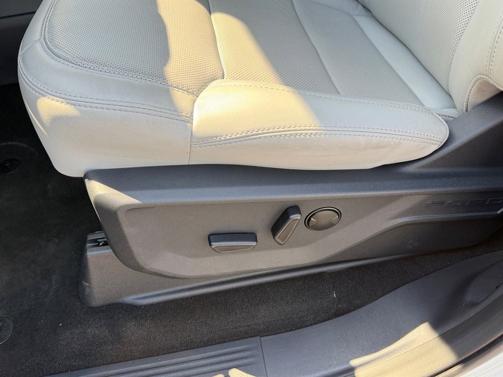 2025 Ford Expedition Max Platinum w/Drivers Package