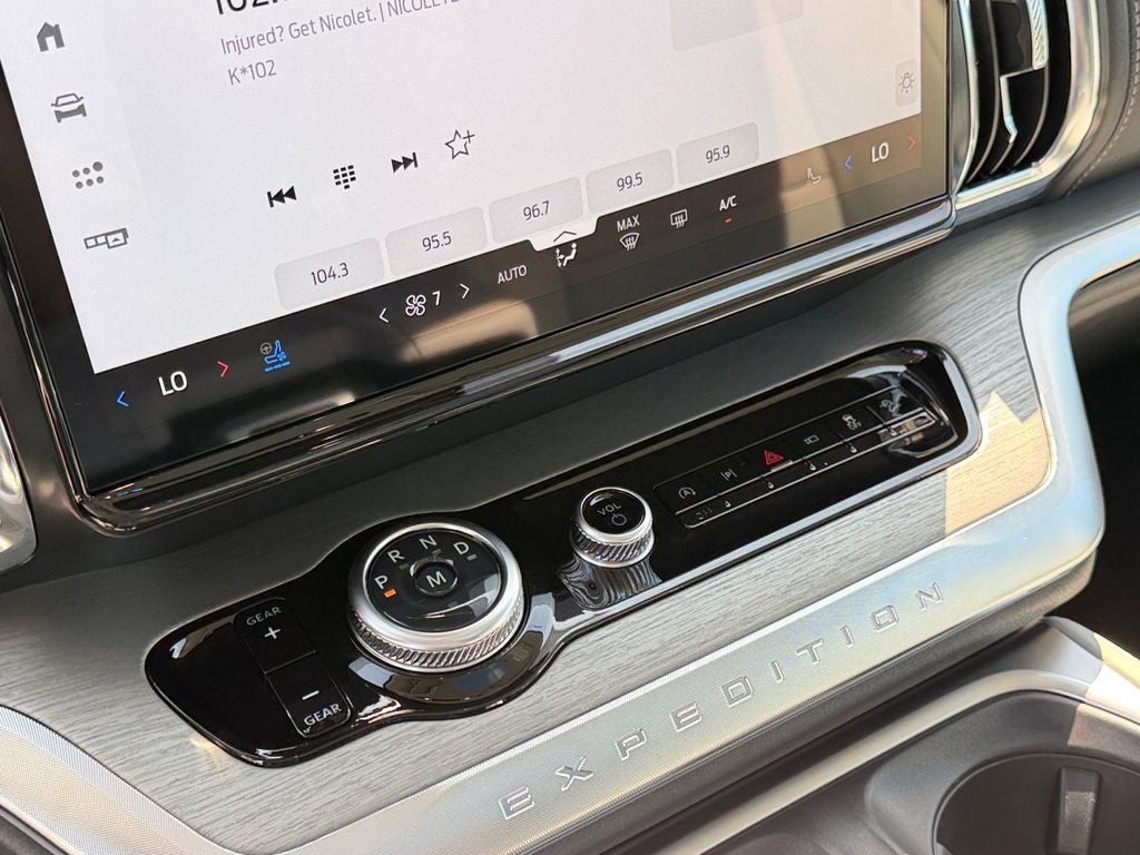 2025 Ford Expedition Max Platinum w/Drivers Package