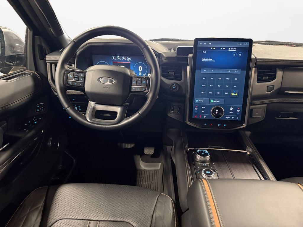 2024 Ford Expedition Max Platinum w/ Bluecruise & Heavy Duty Tow Pkg