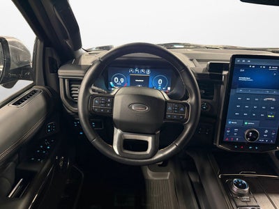 2024 Ford Expedition Max Platinum w/ Bluecruise & Heavy Duty Tow Pkg