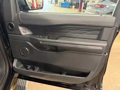 2024 Ford Expedition Max Platinum w/ Bluecruise & Heavy Duty Tow Pkg