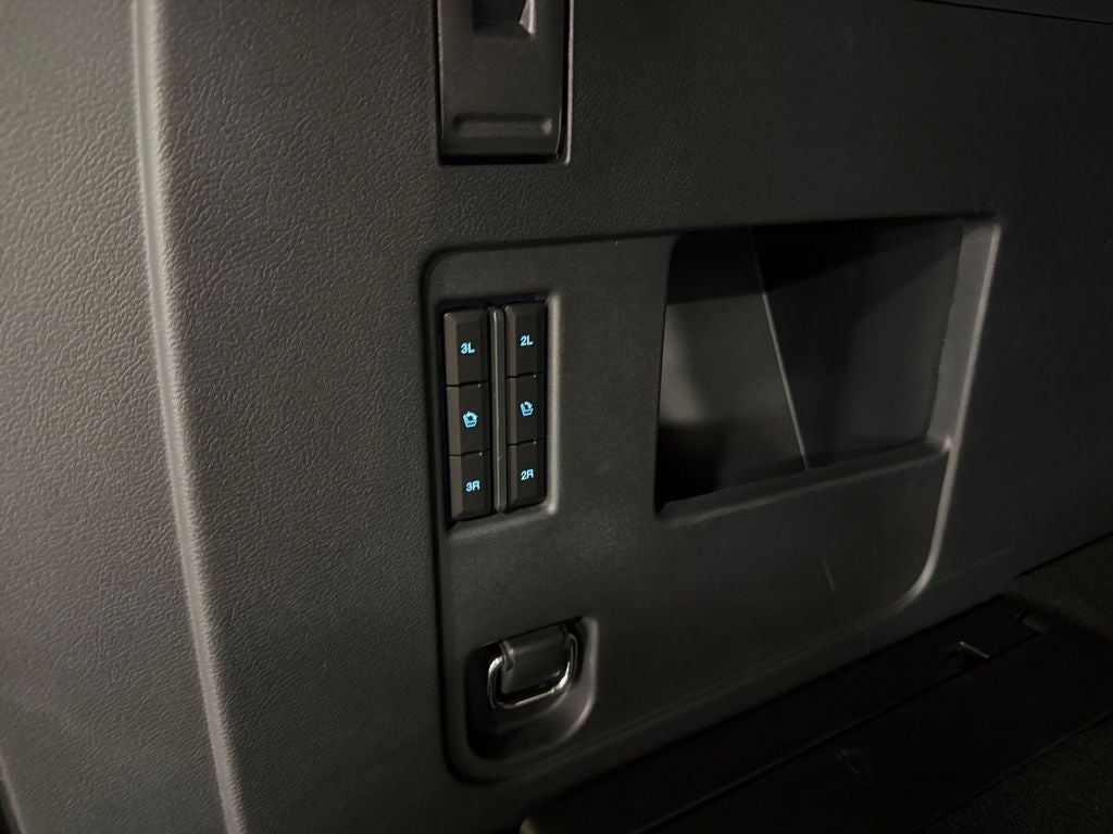 2024 Ford Expedition Max Platinum w/ Bluecruise & Heavy Duty Tow Pkg