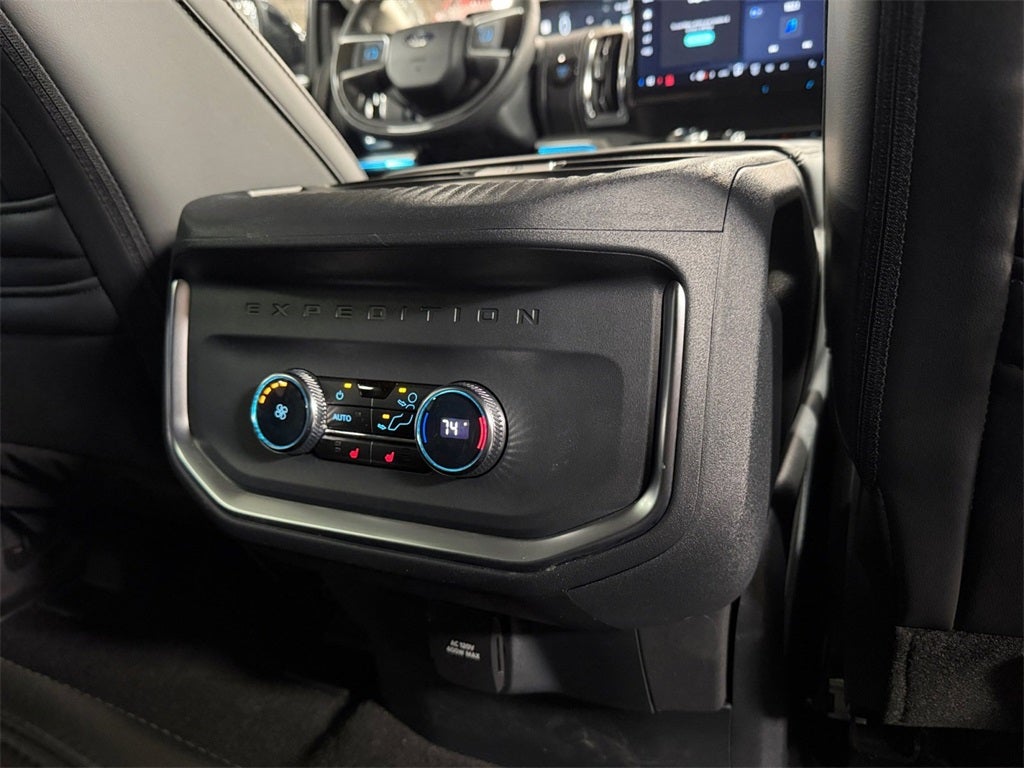 2025 Ford Expedition Max Platinum w/Bluecruise & Drivers Pkg