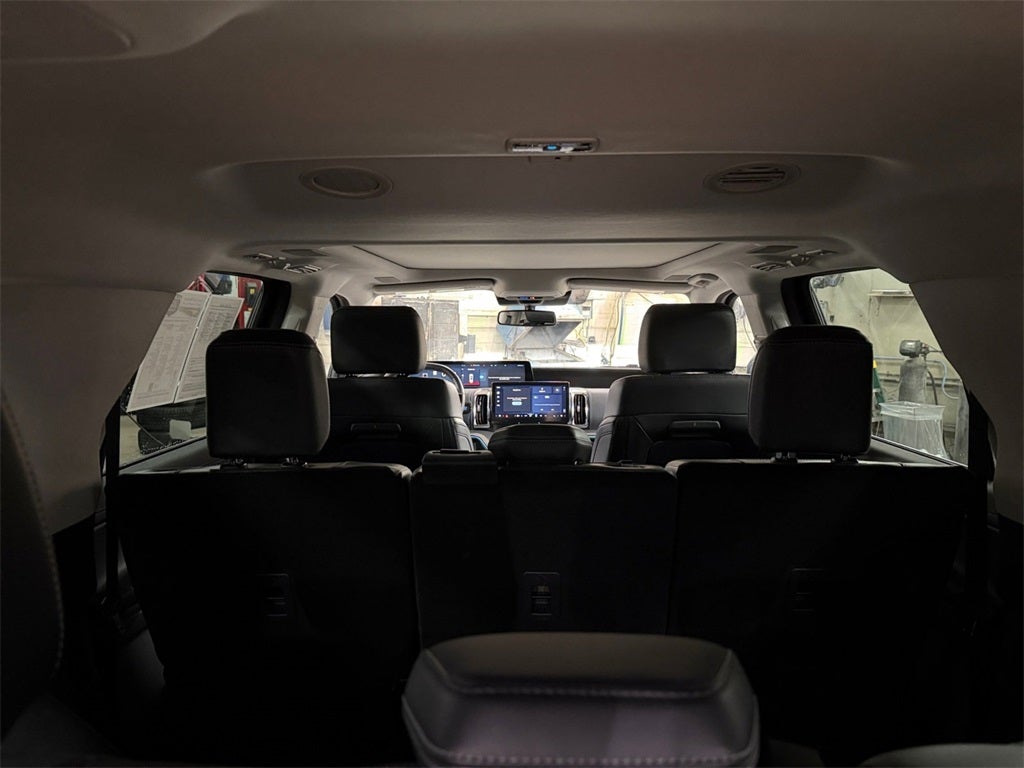 2025 Ford Expedition Max Platinum w/Bluecruise & Drivers Pkg