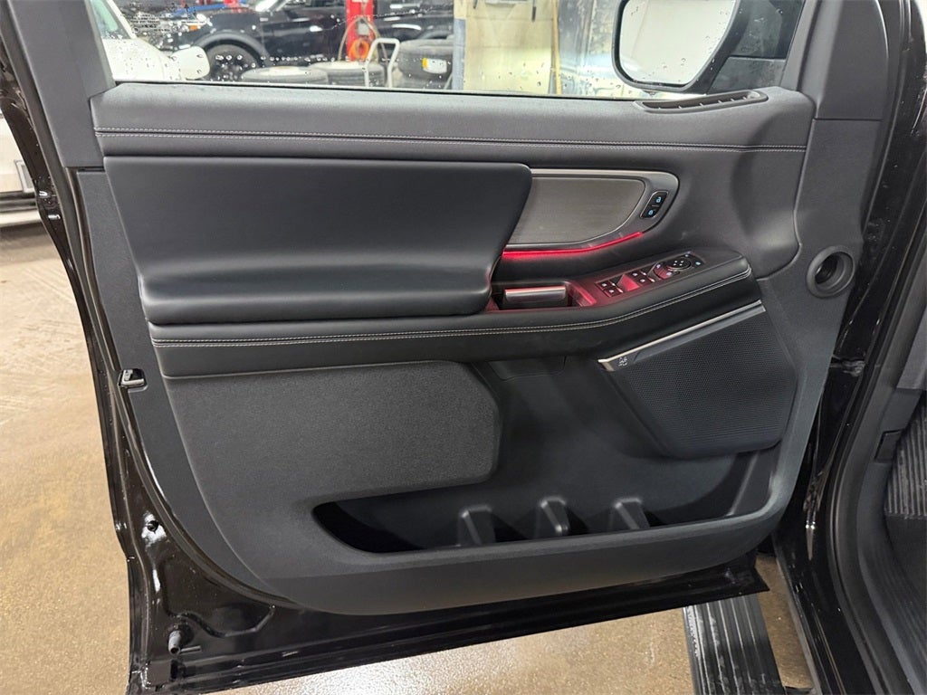 2025 Ford Expedition Max Platinum w/Bluecruise & Drivers Pkg