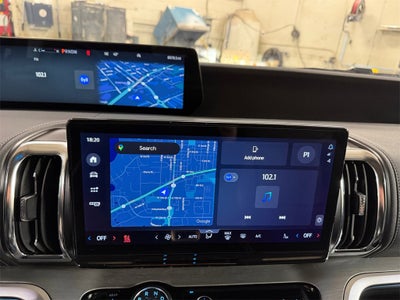 2025 Ford Expedition Max Platinum w/Bluecruise & Drivers Pkg