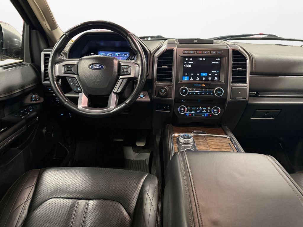 2018 Ford Expedition Max Platinum w/Drivers Assistance & Heavy Duty Tow Pkg