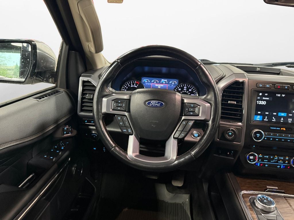 2018 Ford Expedition Max Platinum w/Drivers Assistance & Heavy Duty Tow Pkg