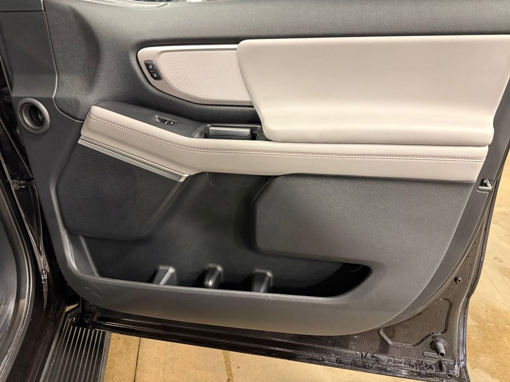 2025 Ford Expedition Active w/Bluecruise & Co-Pilot 360