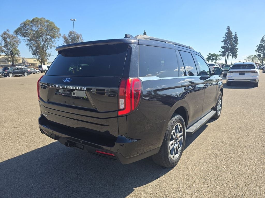 2025 Ford Expedition Active w/Bluecruise & Co-Pilot 360