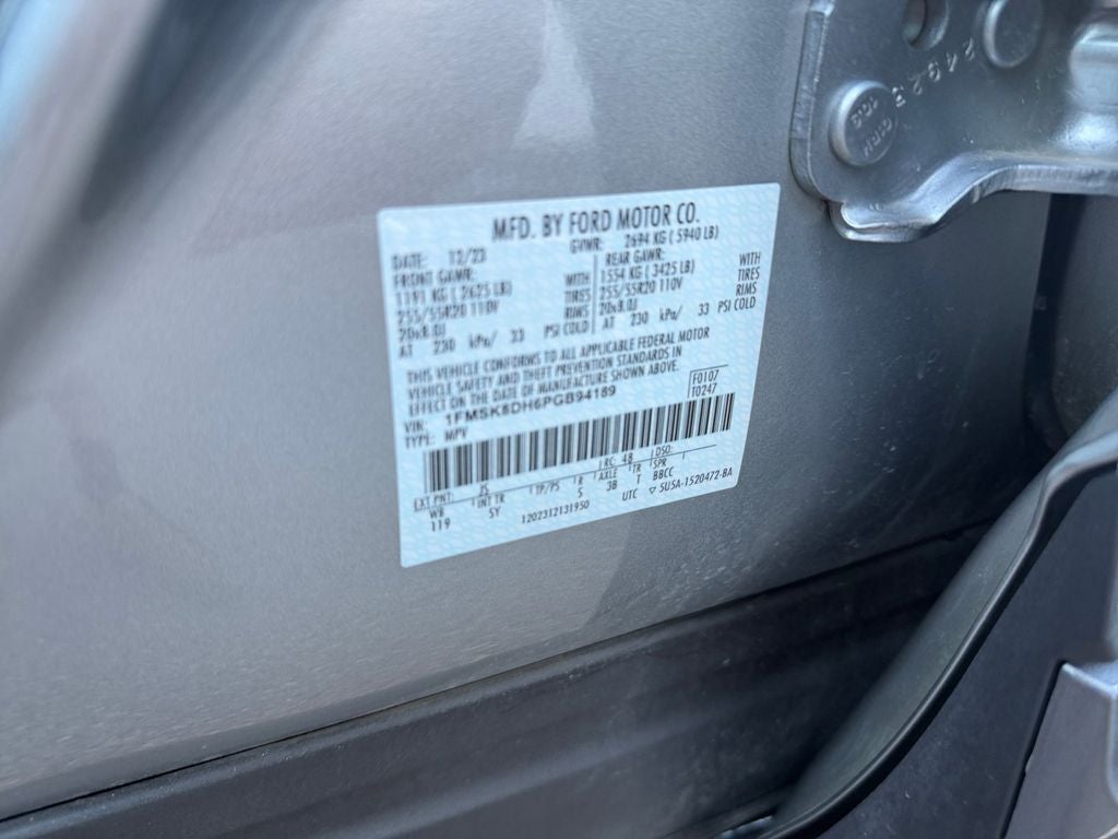 2023 Ford Explorer XLT