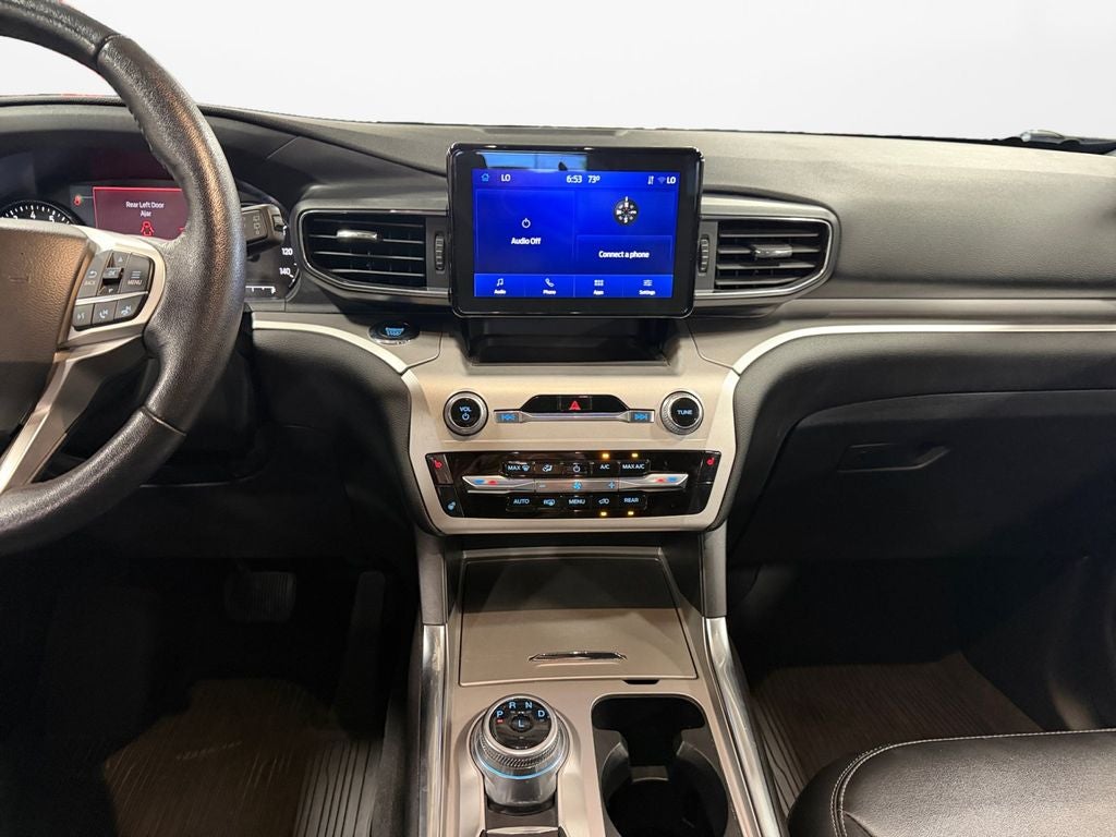 2022 Ford Explorer XLT w/Trailer Tow Pkg
