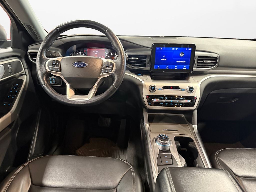 2022 Ford Explorer XLT w/Trailer Tow Pkg