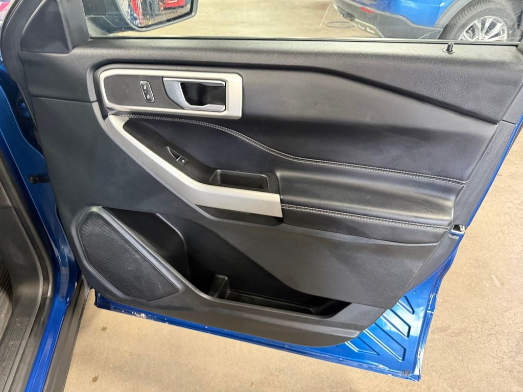 2022 Ford Explorer XLT w/Trailer Tow Pkg