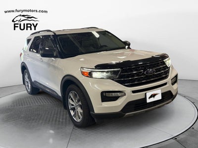 2020 Ford Explorer XLT Twin Panel Roof!