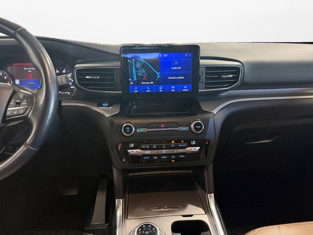 2020 Ford Explorer XLT Twin Panel Roof!