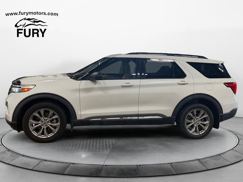 2020 Ford Explorer XLT Twin Panel Roof!