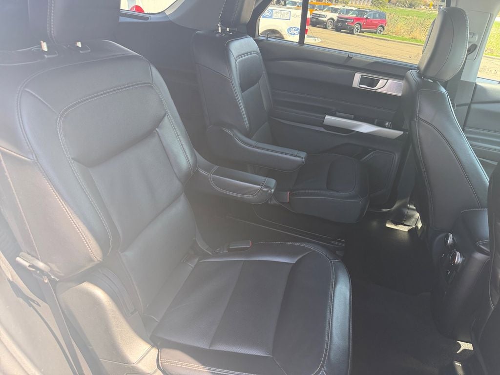 2023 Ford Explorer Limited w/Towing / B&O Sound & Twin Panel Moonroof