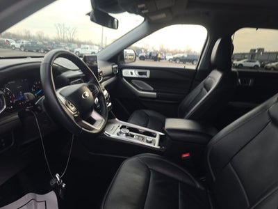 2023 Ford Explorer Limited w/Towing / B&O Sound & Twin Panel Moonroof