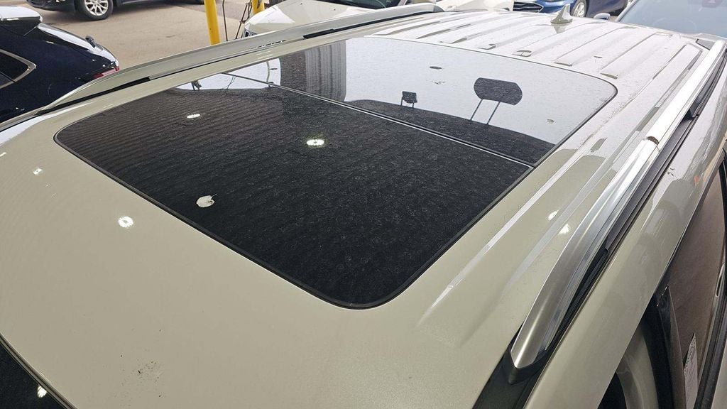 2023 Ford Explorer Limited w/Towing / B&O Sound & Twin Panel Moonroof