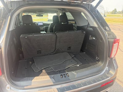 2022 Ford Explorer Limited w/Convenience & Trailer Tow Pkgs