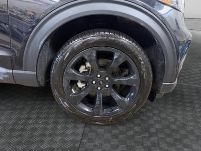 2023 Ford Explorer ST-Line w/Twin Panel Moonroof