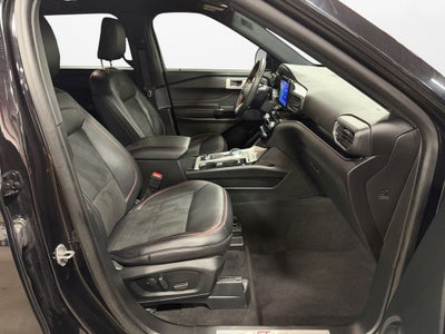 2023 Ford Explorer ST-Line w/Twin Panel Moonroof