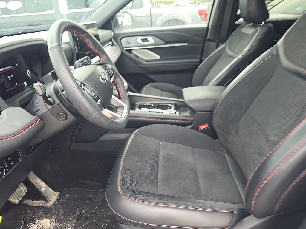 2025 Ford Explorer ST 4WD w/Bluecruise Equip