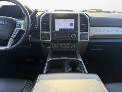 2021 Ford F-250SD Lariat w/Black Appearance & Tremor Off Road Pkgs