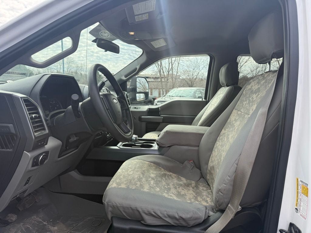 2019 Ford F-250SD XLT w/Preferred Equipt & 5th Wheel Prep Pkg