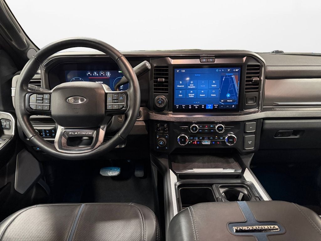 2025 Ford F-250SD Platinum w/Tremor Off Road & 5th Wheel Prep