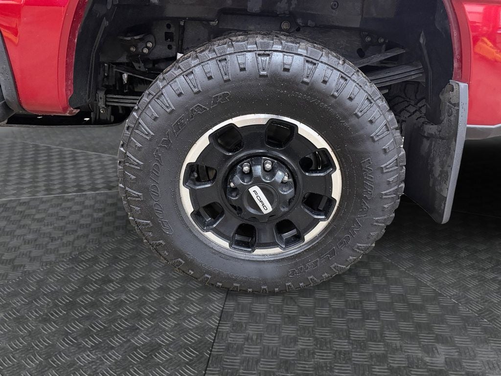 2025 Ford F-250SD Platinum w/Tremor Off Road & 5th Wheel Prep