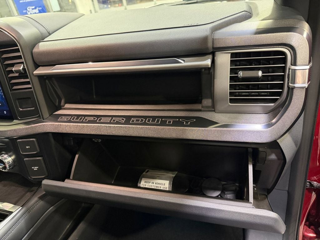 2025 Ford F-250SD Platinum w/Tremor Off Road & 5th Wheel Prep