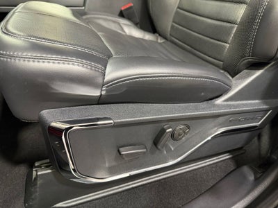 2025 Ford F-250SD Platinum w/Tremor Off Road & 5th Wheel Prep