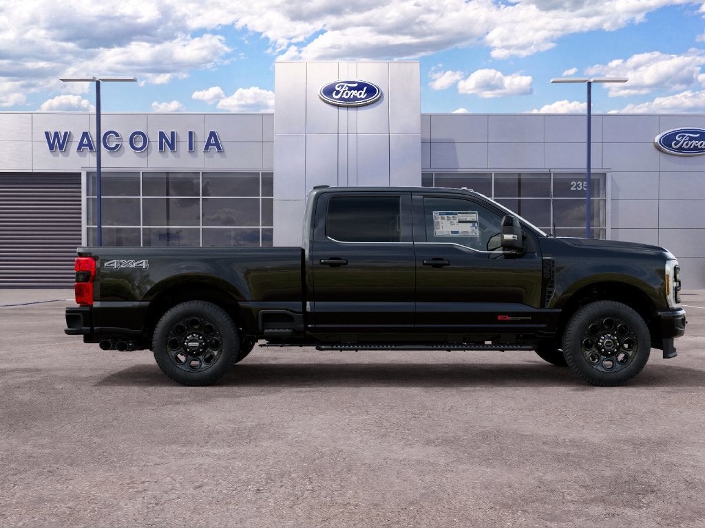 2027 Ford F-350SD Lariat