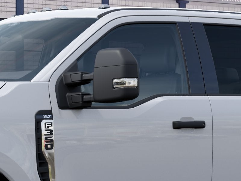 2027 Ford F-350SD XLT