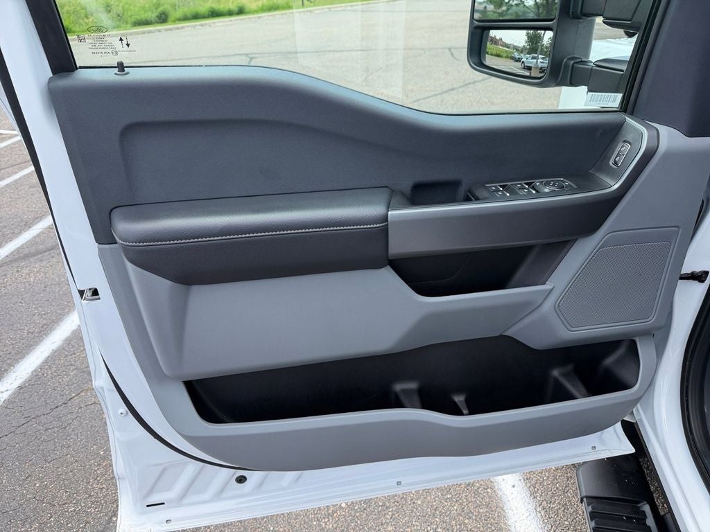 2025 Ford F-350SD XLT