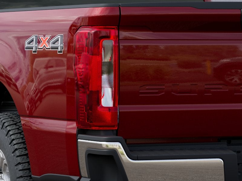 2027 Ford F-350SD XLT
