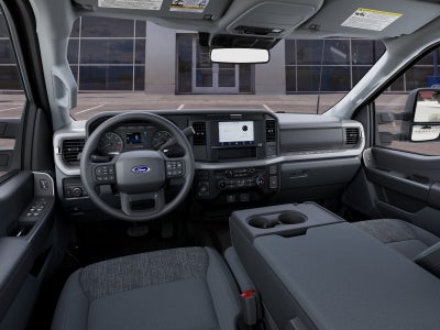 2027 Ford F-350SD XLT