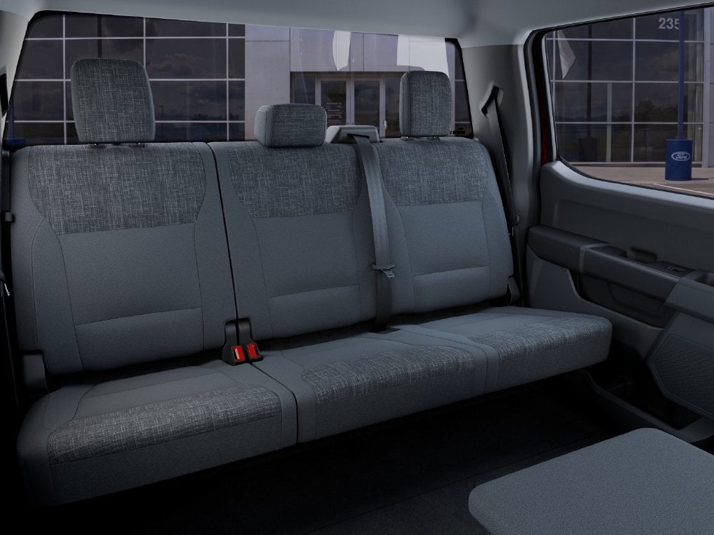 2027 Ford F-350SD XLT