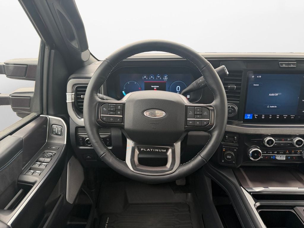 2026 Ford F-350SD Platinum FX4 w/5th Wheel Prep & Twin Panel Moonroo