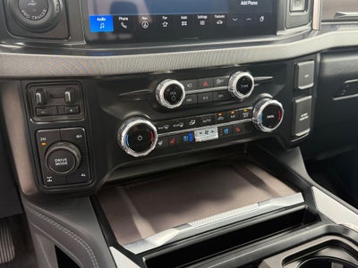 2026 Ford F-350SD Platinum FX4 w/5th Wheel Prep & Twin Panel Moonroo