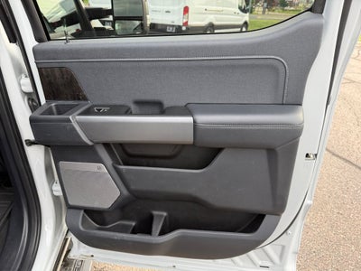 2025 Ford F-350SD Lariat w/ Preferred Equipt & 5th Wheel Prep