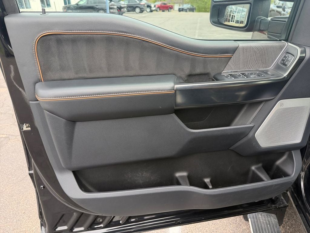2023 Ford F-450SD Platinum w/Camper Pkg & Twin Panel Moonroof DRW