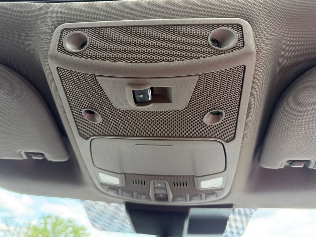 2019 Ford F-150 Lariat w/Tow & Chrome Appearance & Twin Panel Moon