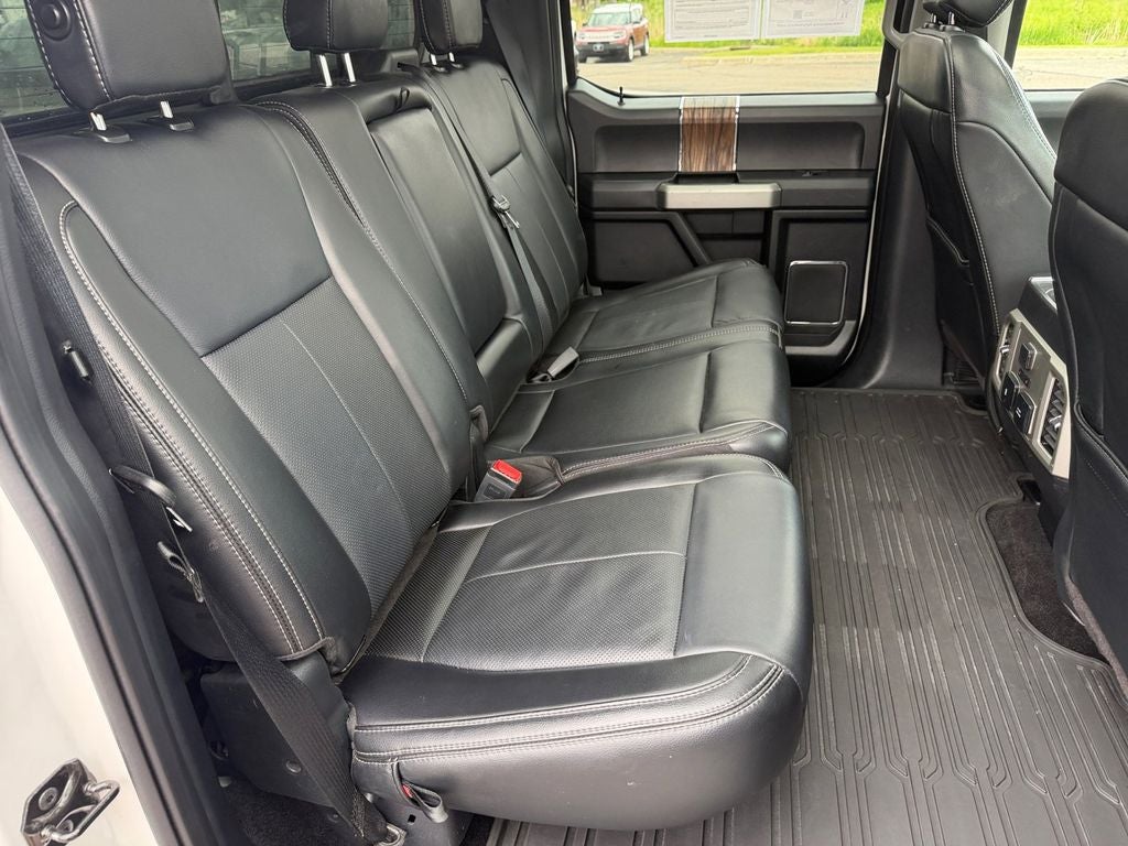 2019 Ford F-150 Lariat w/Tow & Chrome Appearance & Twin Panel Moon