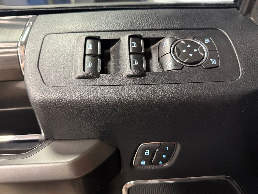 2020 Ford F-150 Lariat FX4 Special Edition w/Tech / Tow & Twin Pan