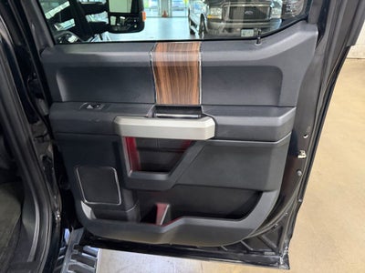 2016 Ford F-150 Lariat w/Max Tow & Chrome Appearance Pkgs