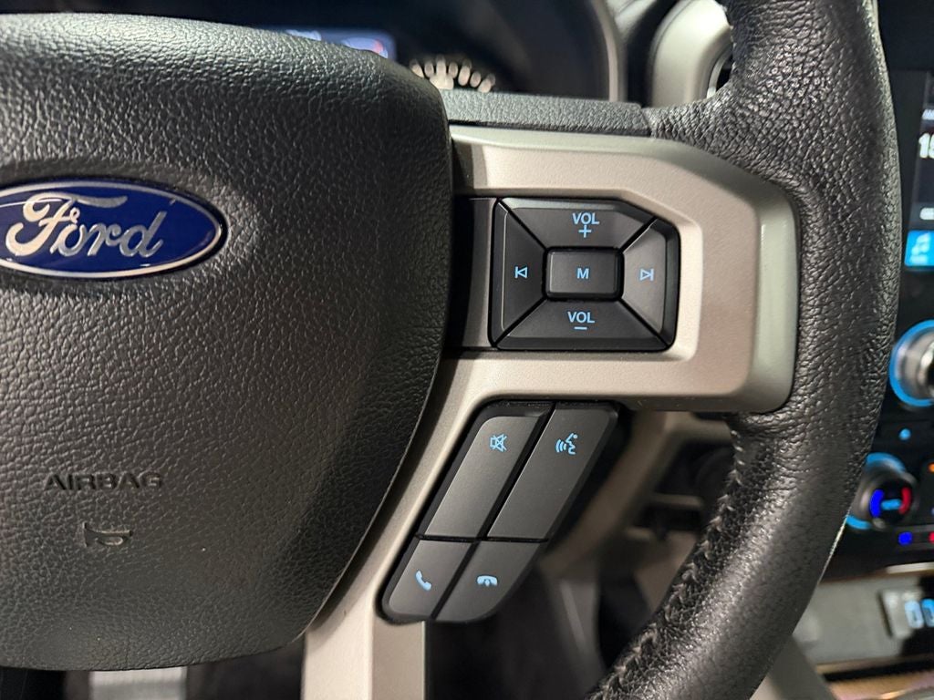 2016 Ford F-150 Lariat w/Max Tow & Chrome Appearance Pkgs