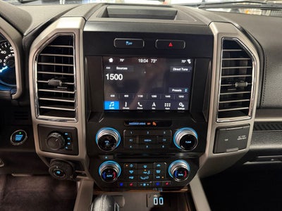 2016 Ford F-150 Lariat w/Max Tow & Chrome Appearance Pkgs